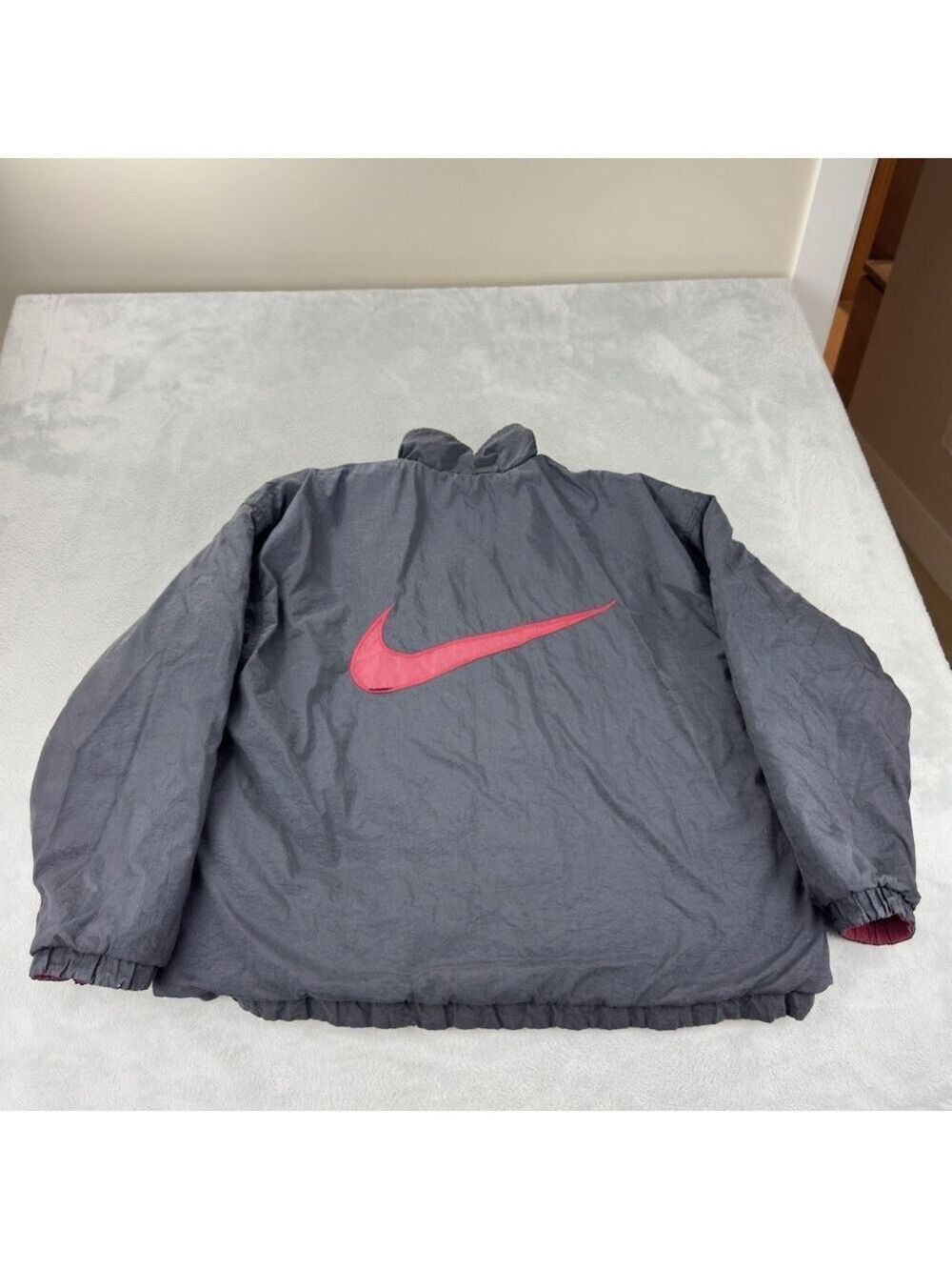 Vintage Nike Y2K Men's Size Large Reversible Big Nike Logo Embroidered Jacket